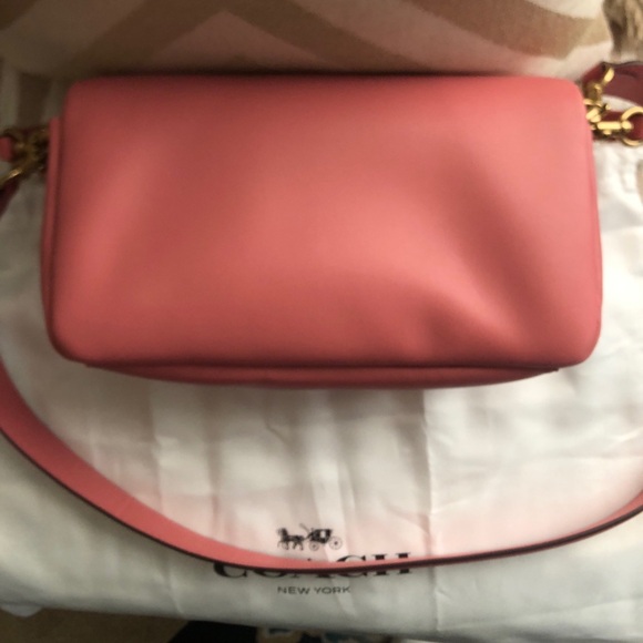 Coach Pillow Tabby 26 PRICE IS FIRM - Picture 4 of 10